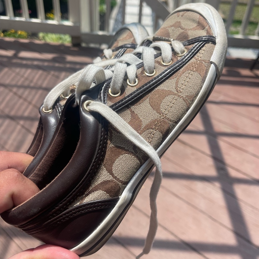 Coach Womens size 7